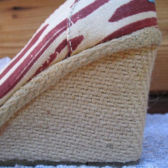 Toms Espadrille Wedges - Picture 6 of 8